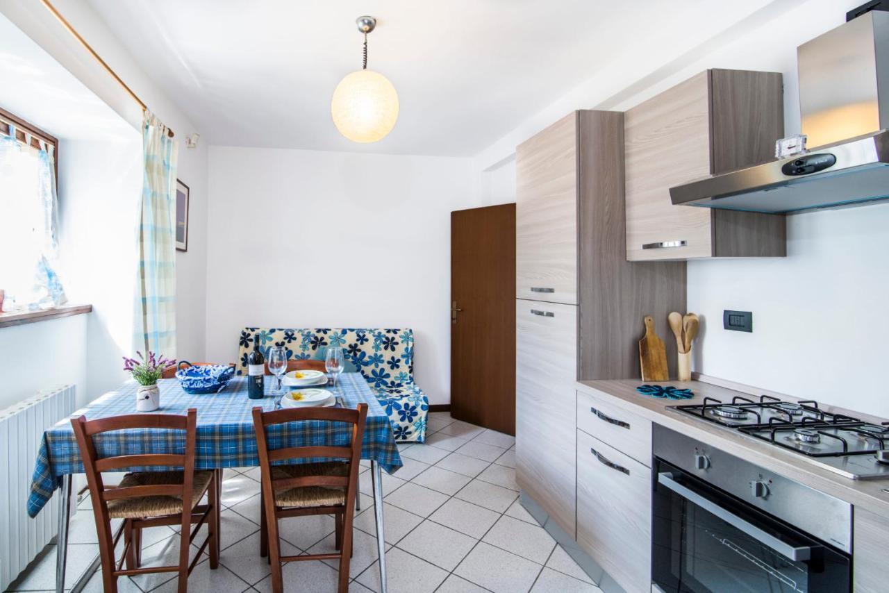 Casa Vacanze Linda Gera Lario Buitenkant foto