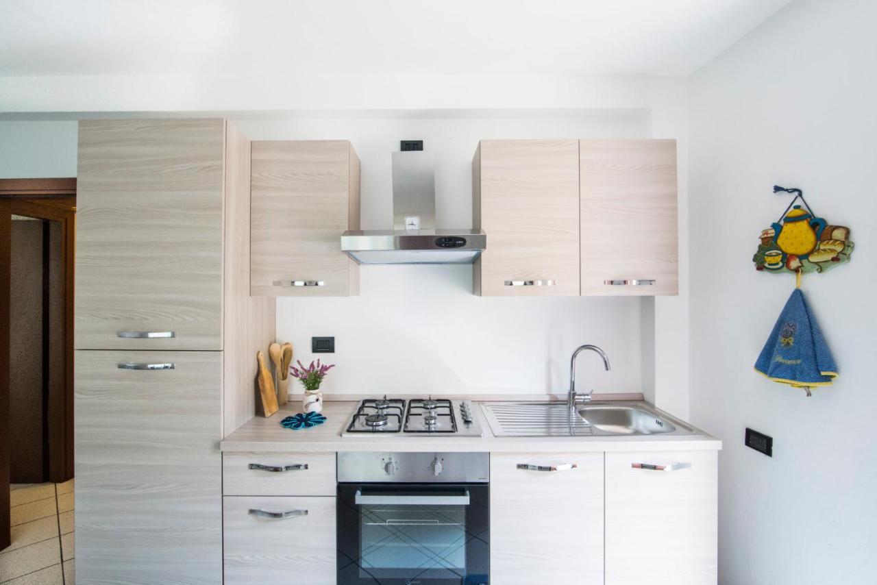 Casa Vacanze Linda Gera Lario Buitenkant foto